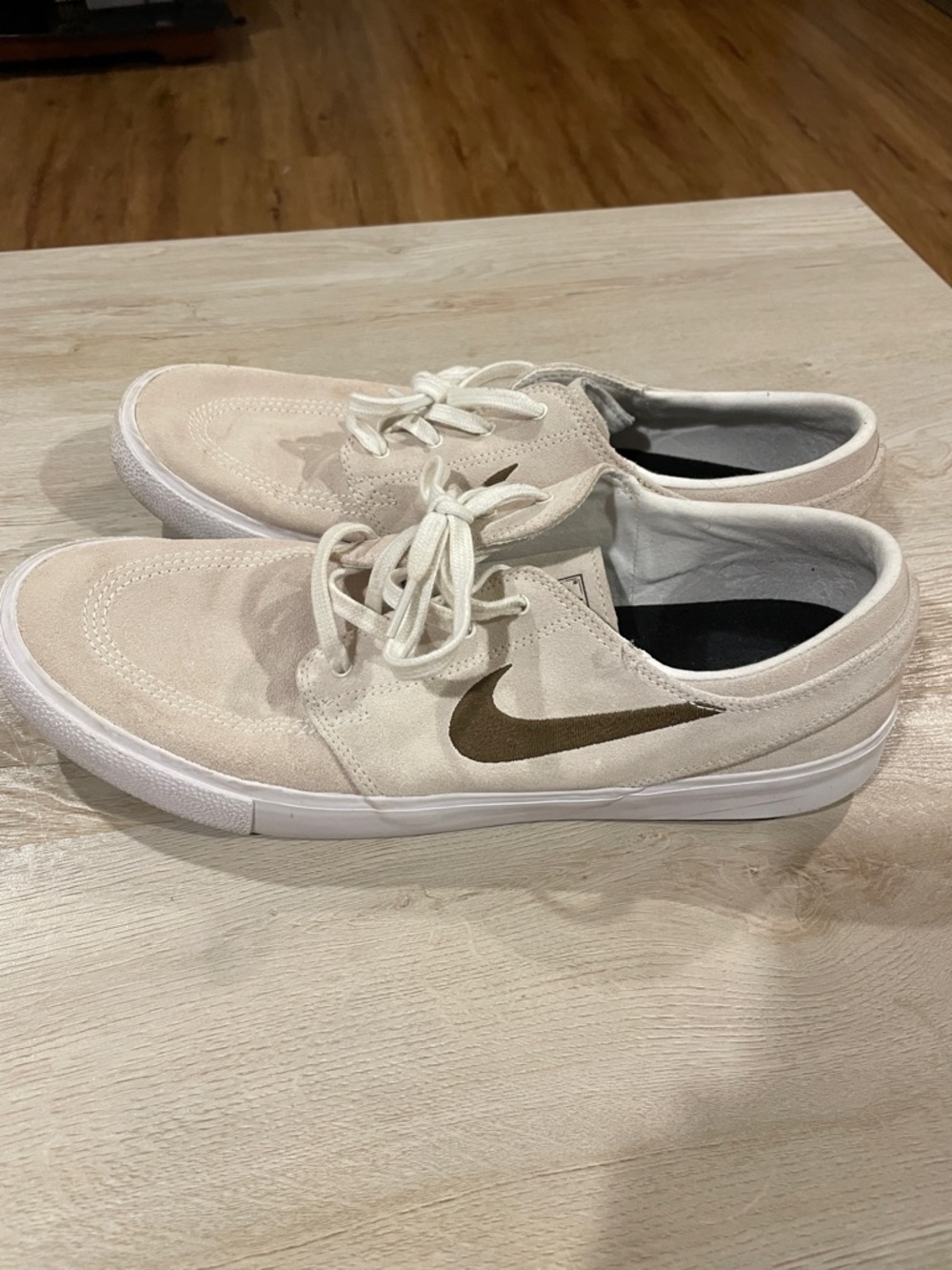 Nike Taupe Suede Low-Top Sneakers with Cream Laces - Picture 3 of 7